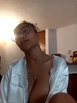 BiiancaEstradaa Chat XXX live