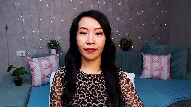 Chat +18 de LiaPak ao vivo