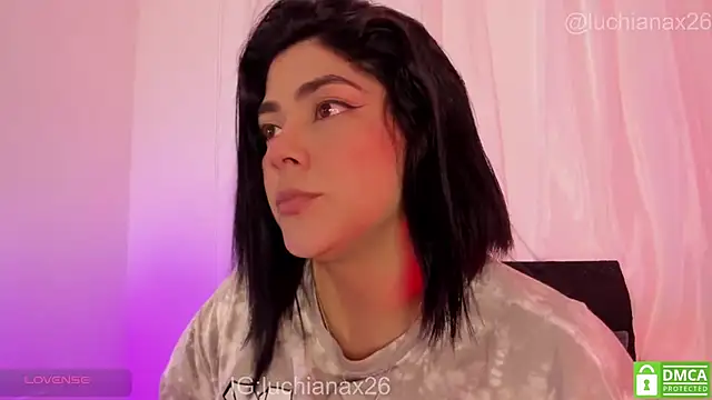 Chat +18 de lucy26_ ao vivo