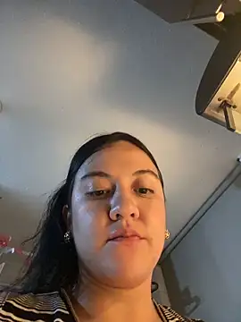 แชท XXX สดของ carla_rossin