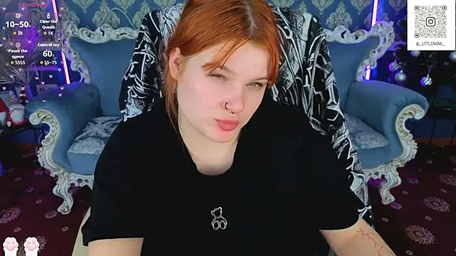 Clumsy_Nana Chat XXX live