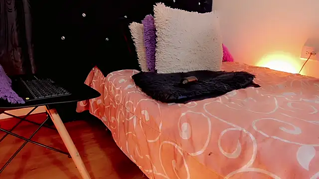 lesly_xx's Webcam Show