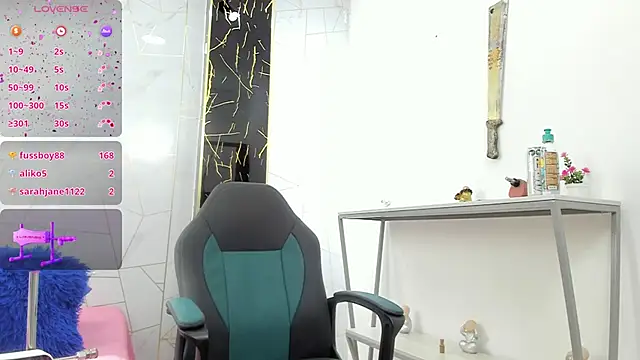 ciara_connor: απευθείας συνομιλία ΧΧΧ