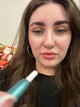 KiraBarlows: απευθείας συνομιλία ΧΧΧ