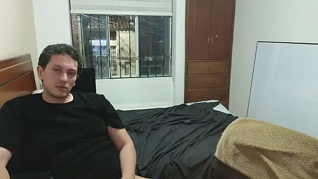 Show de hardaftercum na webcam