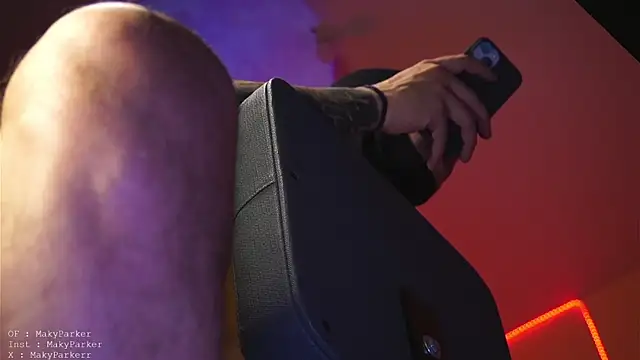 AlphaMasterXxx 现场XXX聊天