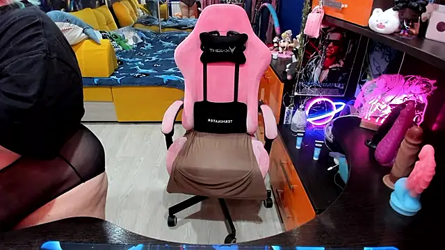 Softie_Sofy: απευθείας συνομιλία ΧΧΧ