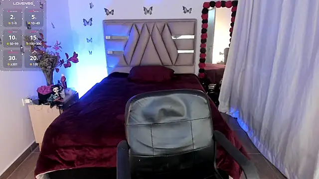 cristie_ortiz: απευθείας συνομιλία ΧΧΧ