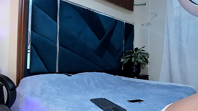 RossyAlvarez's Live XXX Chat