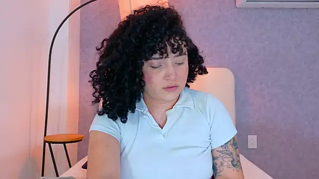 Tracielowe_w 现场XXX聊天