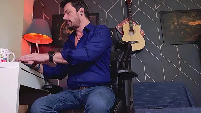 ChrisKox লাইভ XXX চ্যাট