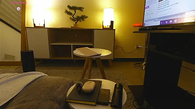 Samantha_night__ 在線直播表演