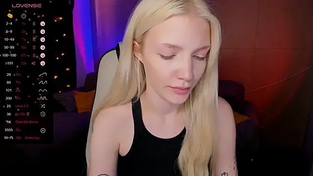 Chat XXX en directo de AnyaTaylor_