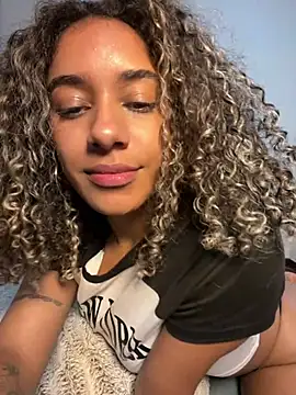 Chat +18 de Belkaj ao vivo