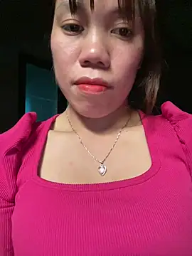 Czat XXX na żywo – nhinhi-sexy