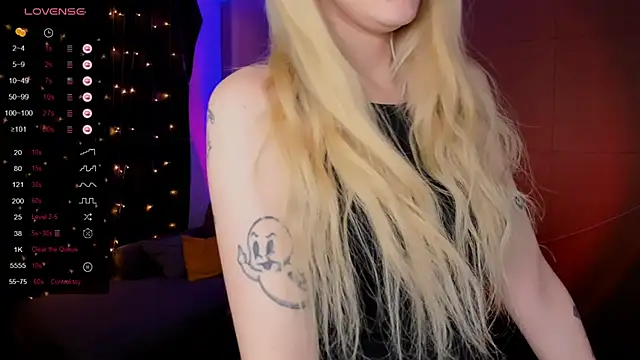 Chat XXX en directo de AnyaTaylor_