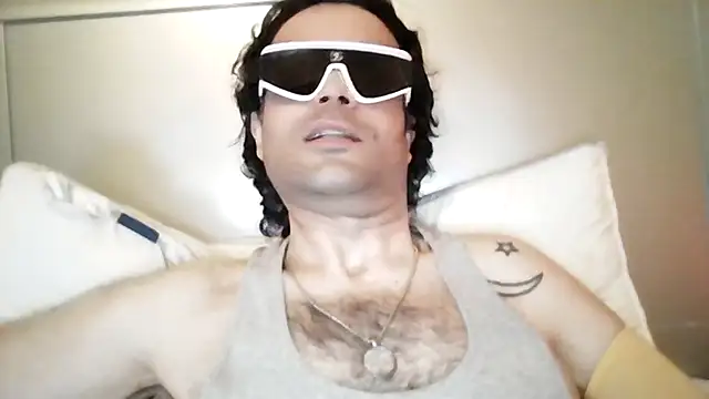 Chat +18 de StuntingSpunMarine69 ao vivo