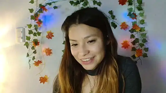 Chatroom XXX en direct de 3littleschoolteens