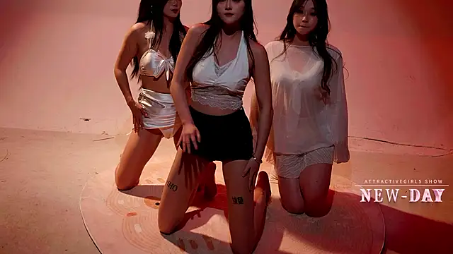 NEW-DAY's Live XXX Chat