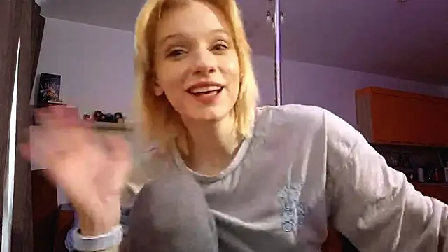 AuraNevera's Live XXX Chat