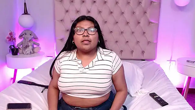 Kiri_Black_'s Live XXX Chat