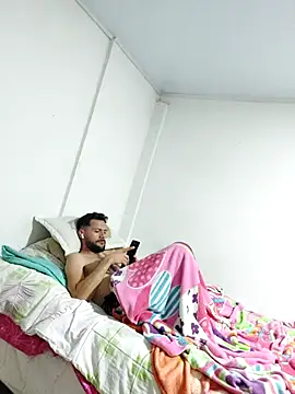 Erickpritz_xh's Webcam Show