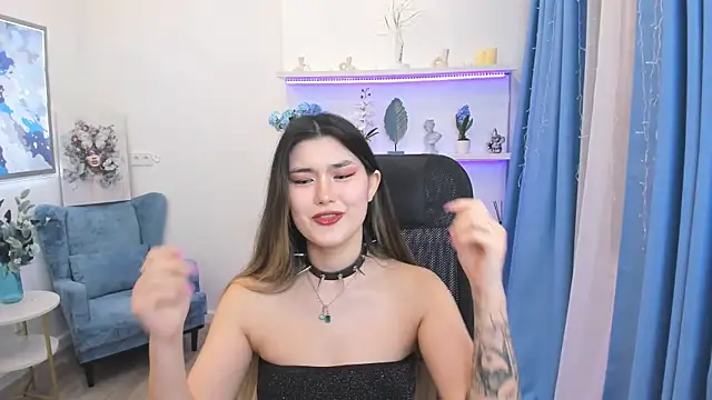 AnneTLi's Live XXX Chat