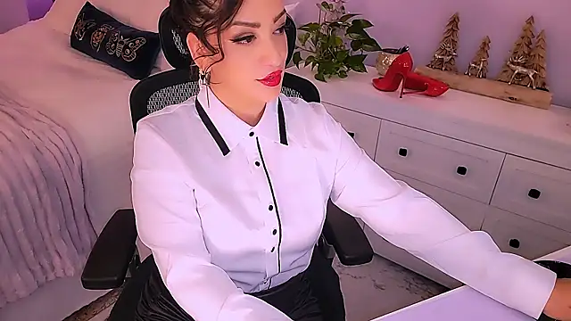 Wonderful_Woman élő XXX-chatje