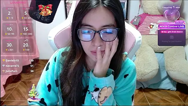 Maggie_Fox3: онлайн-секс-чат