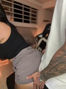 Tomas_Olivia 라이브 XXX 채팅