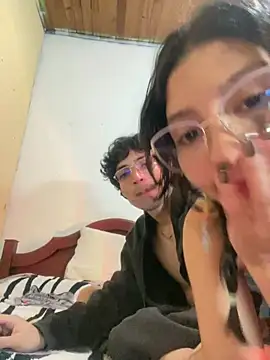 Chat +18 de Gaia_16 ao vivo