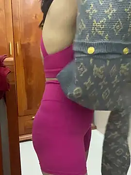 Phale2x's Live XXX Chat