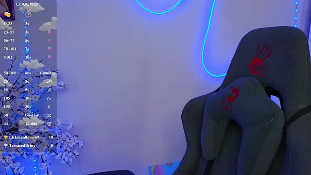 WICKEDEMBER Chat XXX live