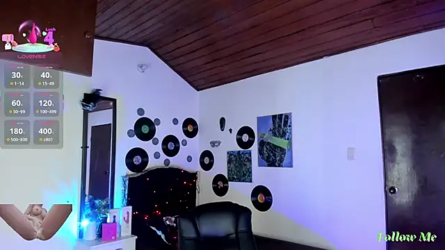 Chatroom XXX en direct de vampirellaa_crazy_