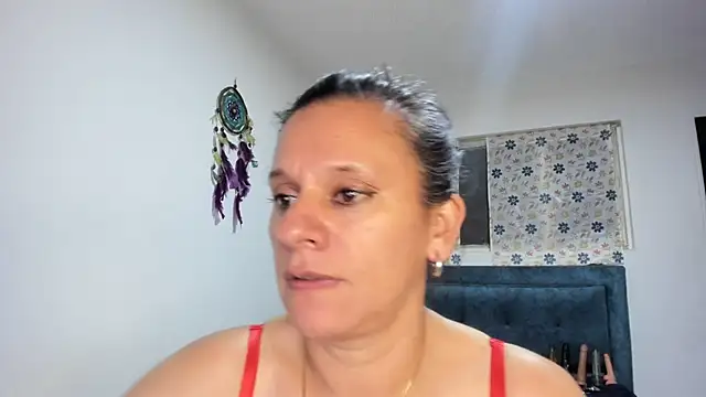 Chatroom XXX en direct de sofi_saliva2511