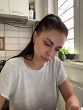 Chatroom XXX en direct de Anna_Nobel