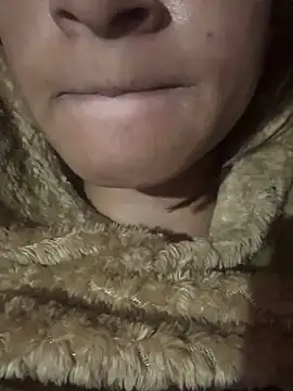 Chatroom XXX en direct de Your___Moonlight