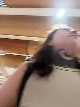 Živý XXX chat FionaMurr