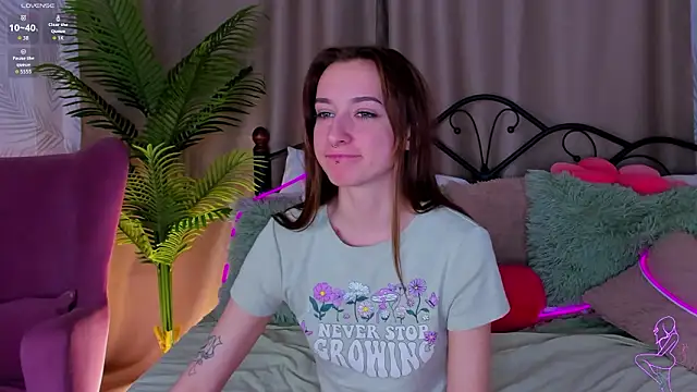 Chatroom XXX en direct de Hi__Karuuu