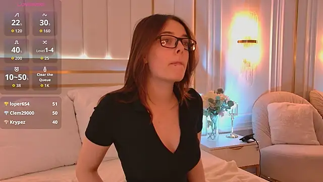 แชท XXX สดของ EvelinYoung