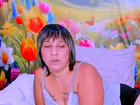 Chatroom XXX en direct de indianroxy