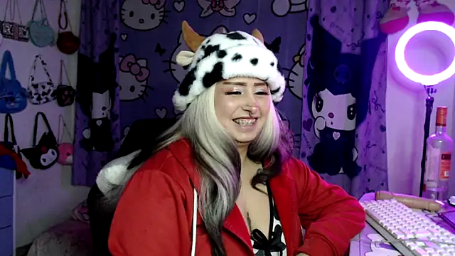 Chatroom XXX en direct de lussyevans24