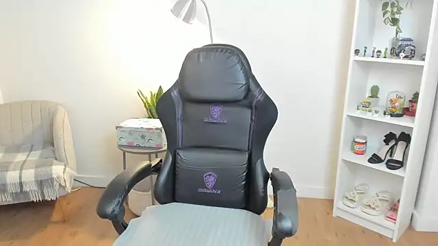 Živý XXX chat _BellaEvans_