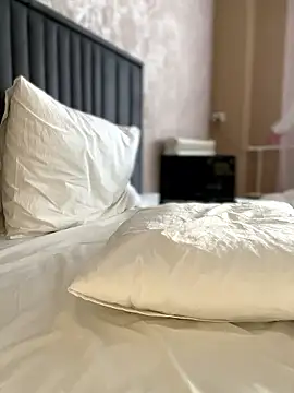 Chatroom XXX en direct de Elegant_girl