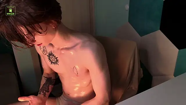 Онлайн чат XXX ares_pallini