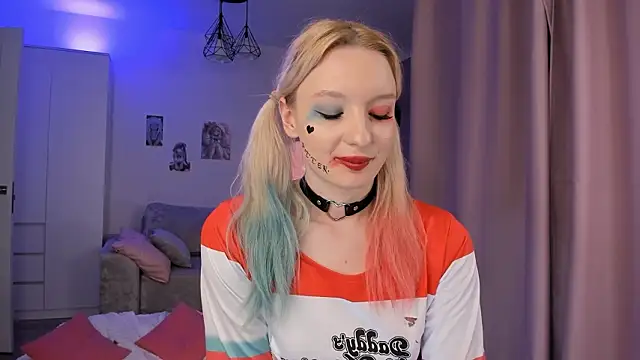 Tiffany_Paw: απευθείας συνομιλία ΧΧΧ