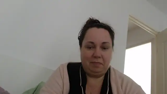 WendyRhoades: απευθείας συνομιλία ΧΧΧ