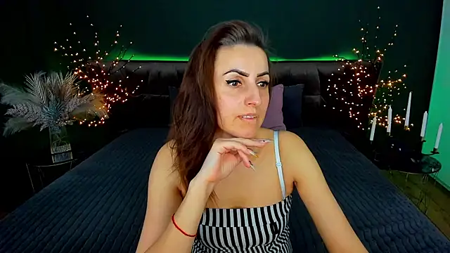 Rebecca_Diamond: απευθείας συνομιλία ΧΧΧ