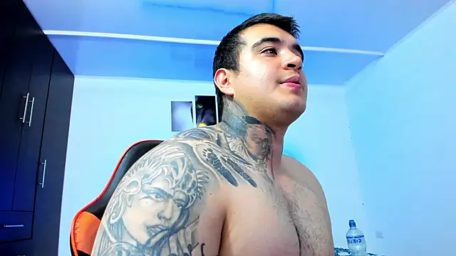 thiago__cp01's Webcam Show