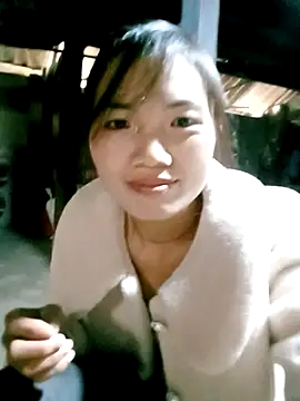 Czat XXX na żywo – ngan-cute